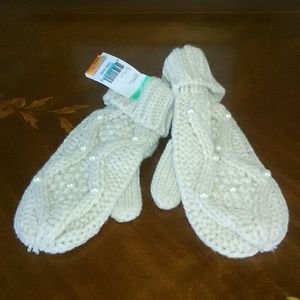 1029 Mittens New by SEARS